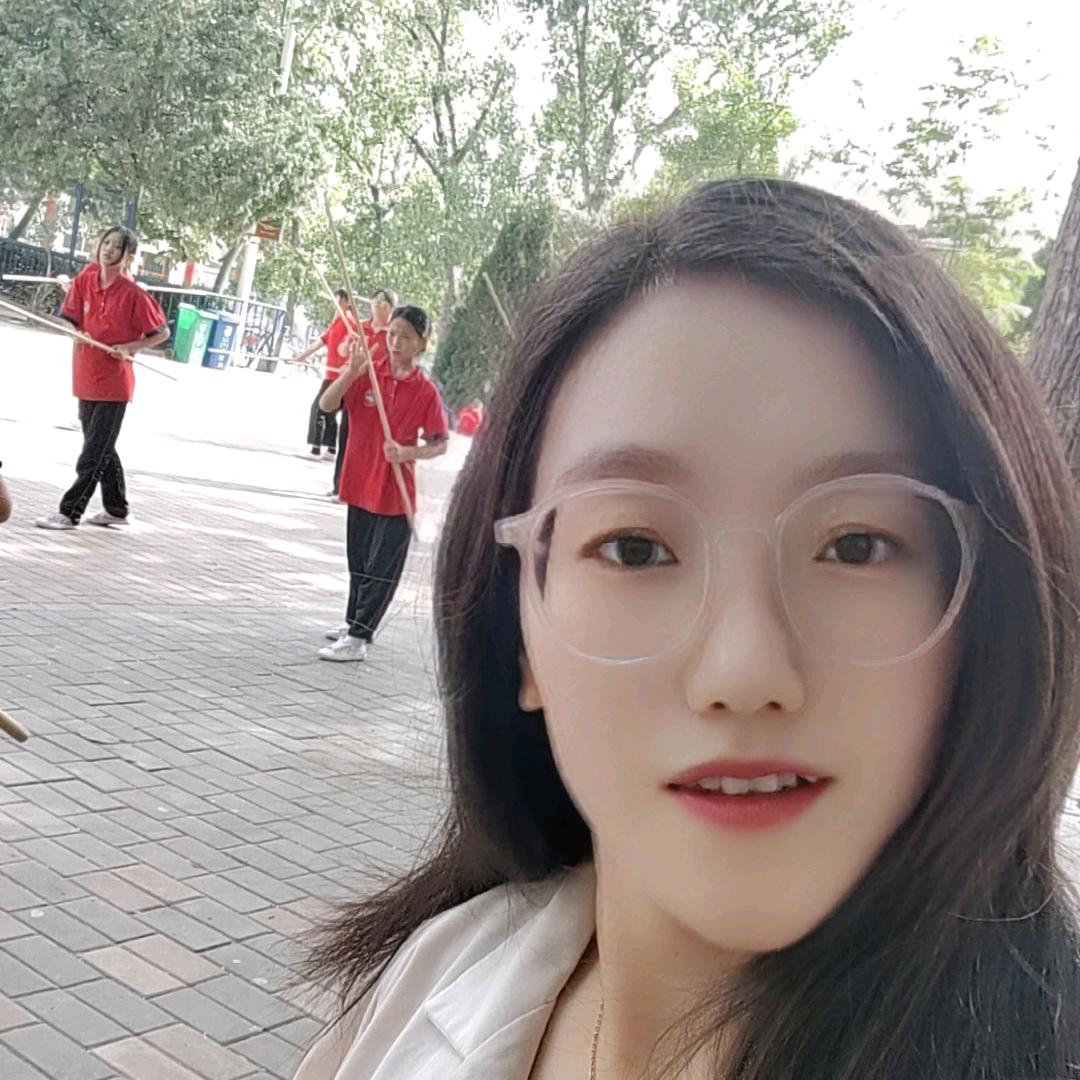 登封武校咨询   袁老师