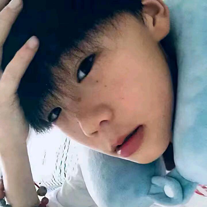混  情.⚜️