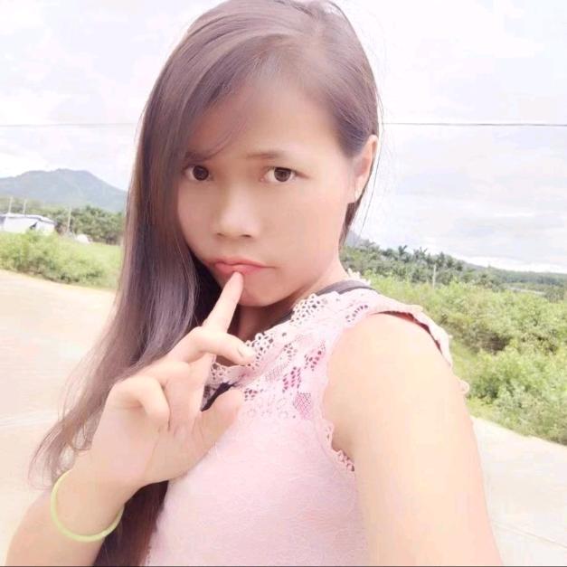 艳