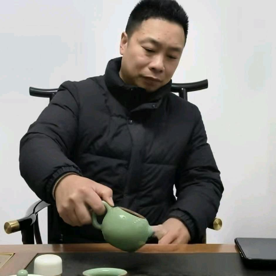 衡恒艾