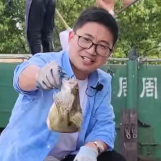 曹先生（臭鳜鱼）