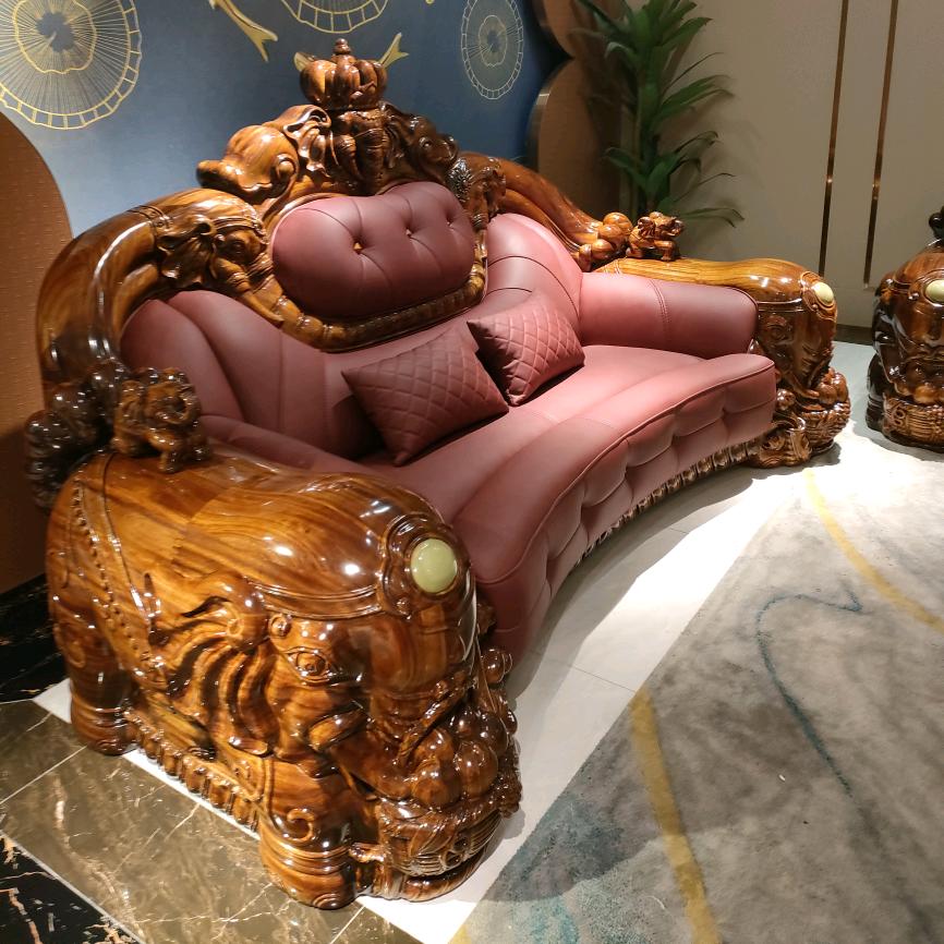 金威迪乌金木家具工厂薇薇