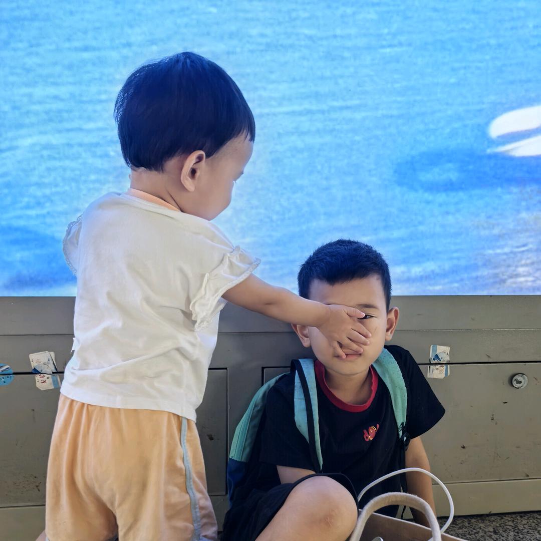 是引华呀