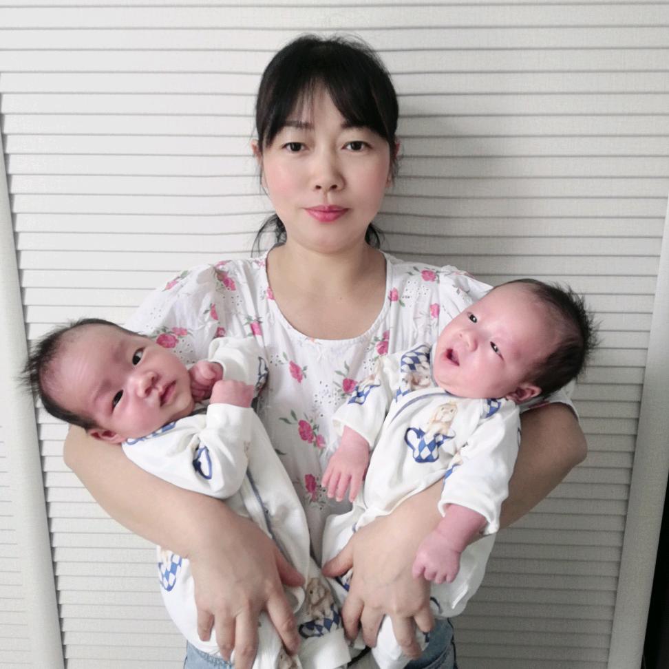 贵阳金牌月嫂陈姐(ღ♡‿♡ღ)