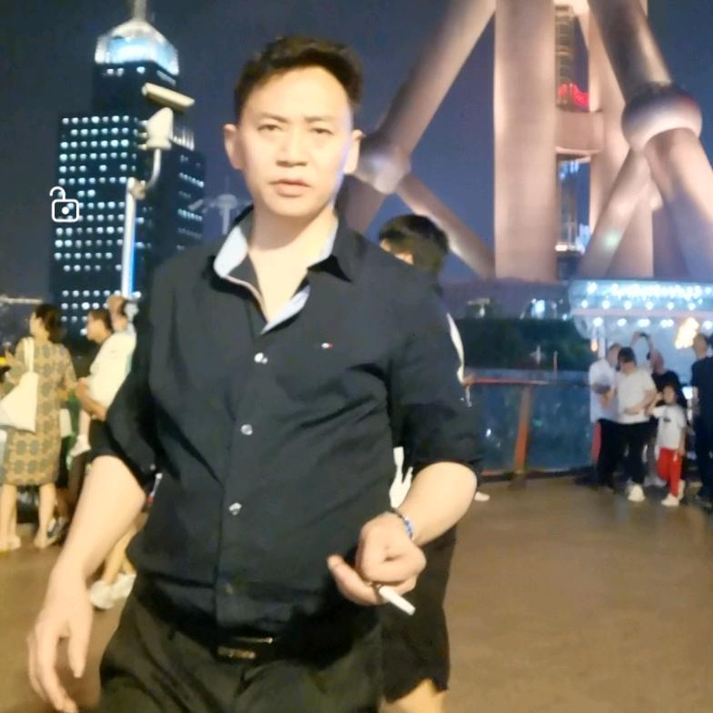 王伟键