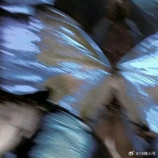 出淤泥而不染.