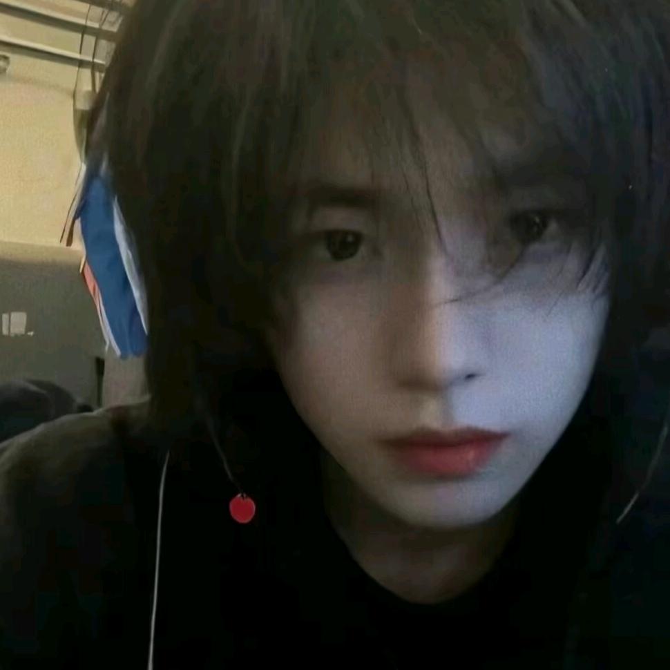 卑微小惠