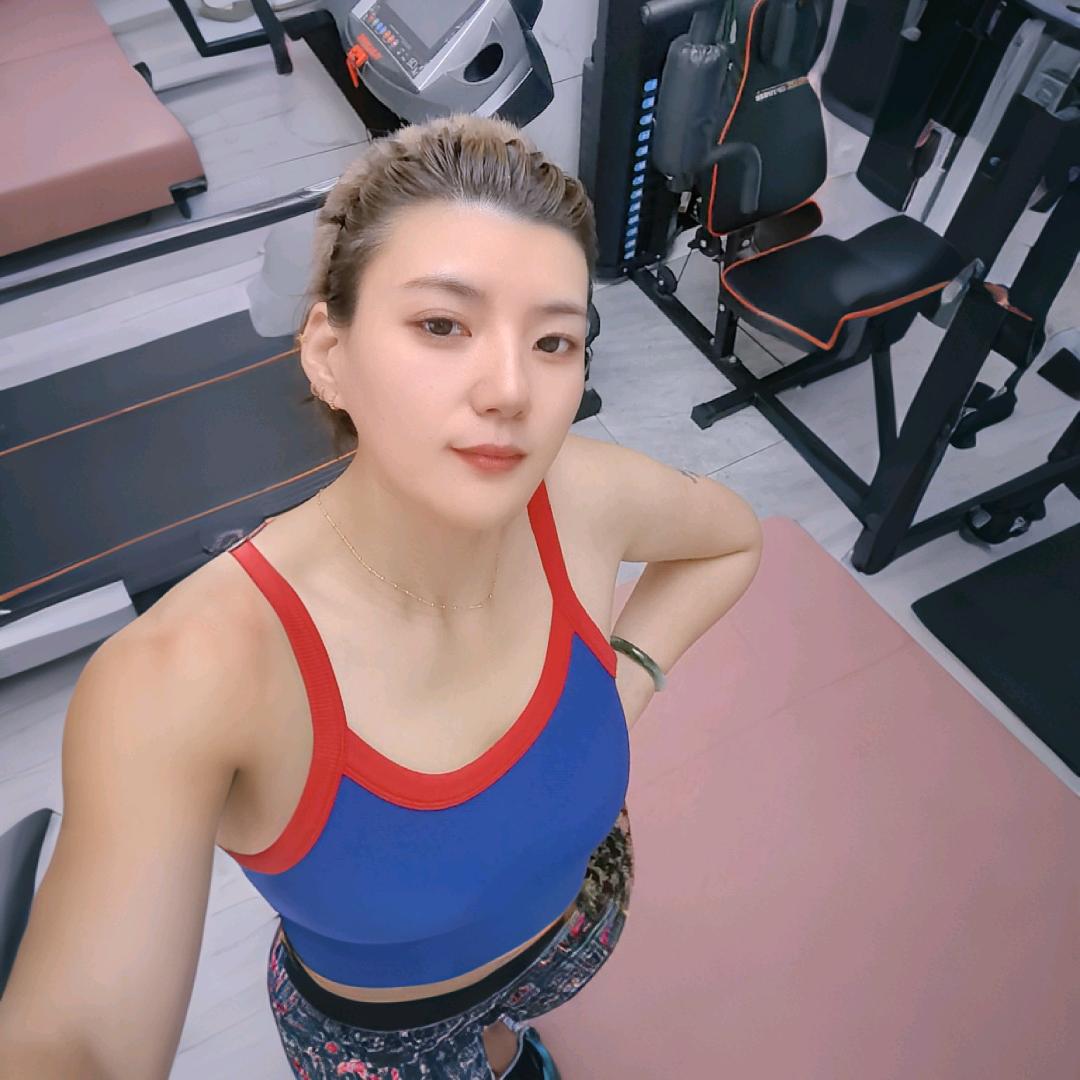 爱运动的鲍鲍