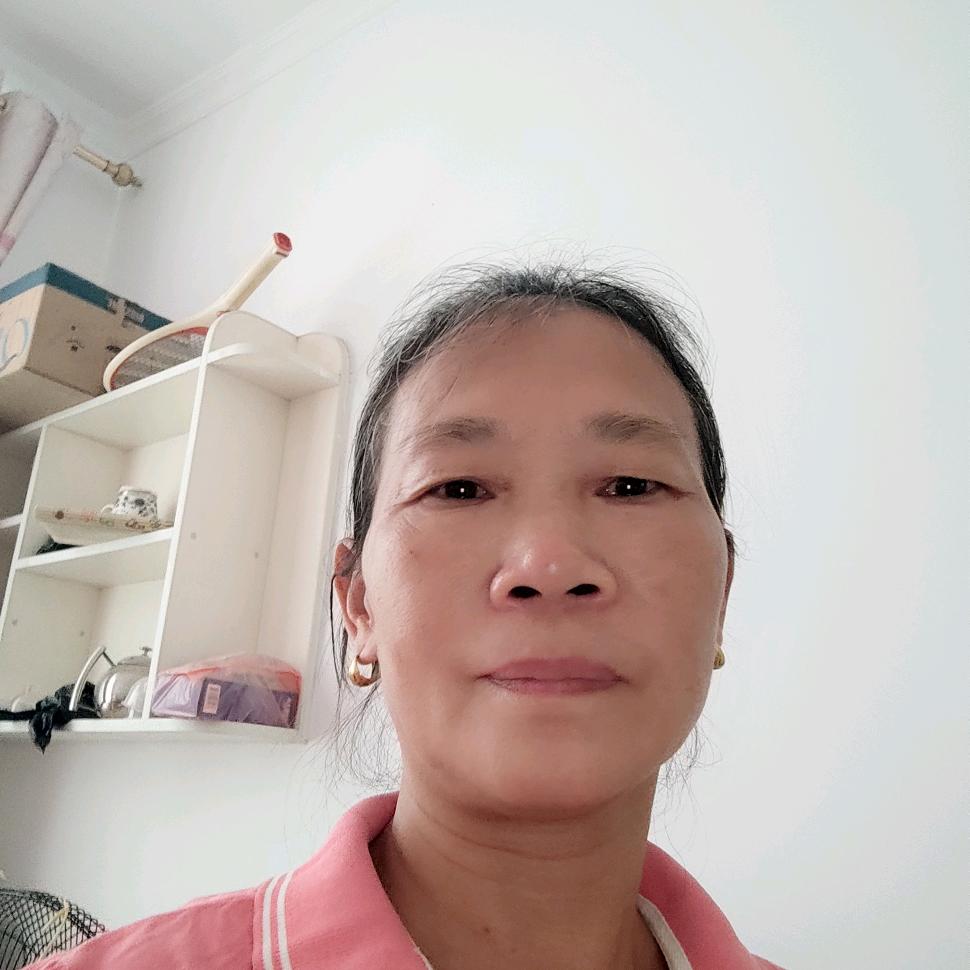 绿色