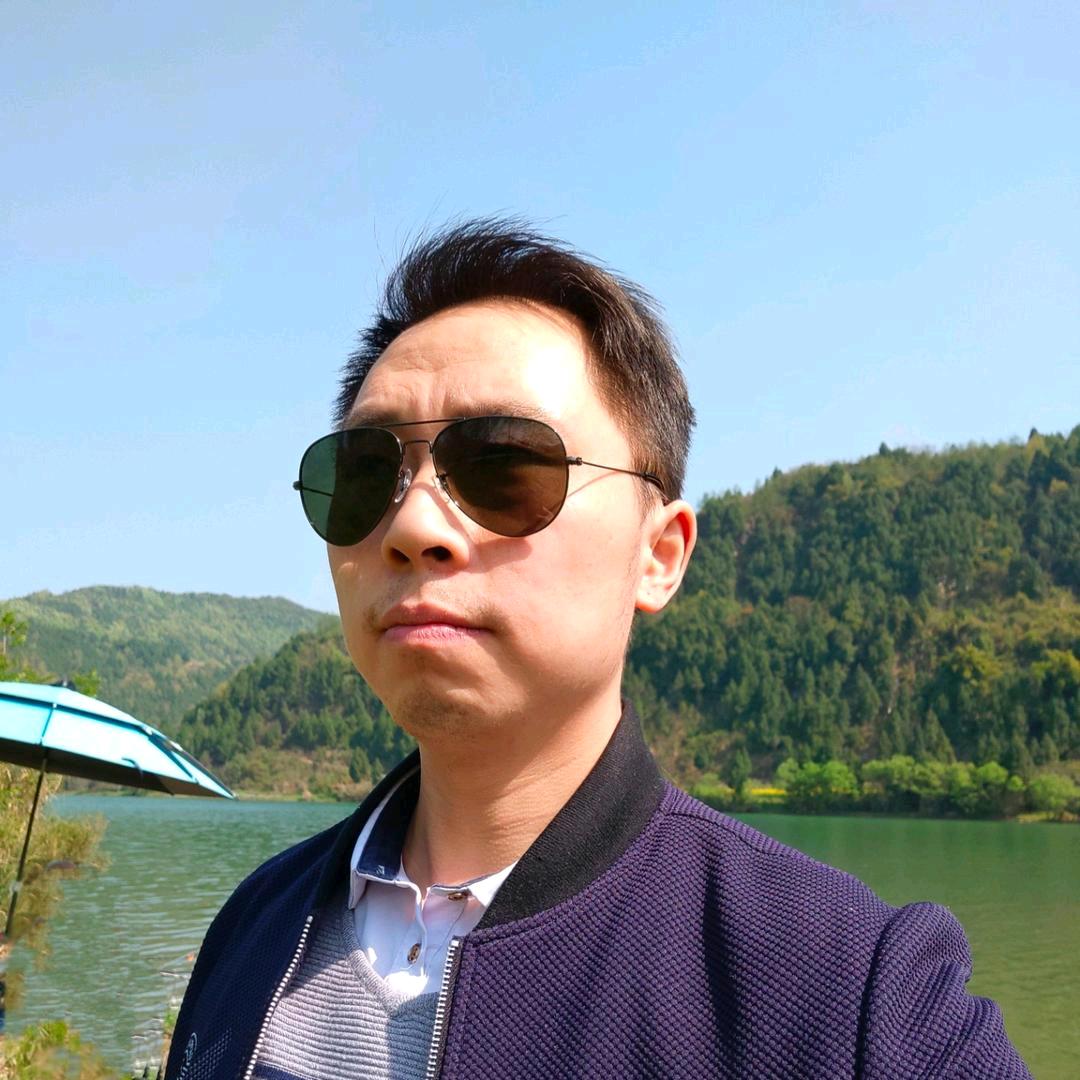 强哥在奋斗
