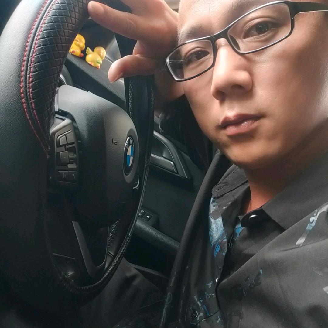 ☾⋆᭄柚子大叔୧⍤⃝🍋