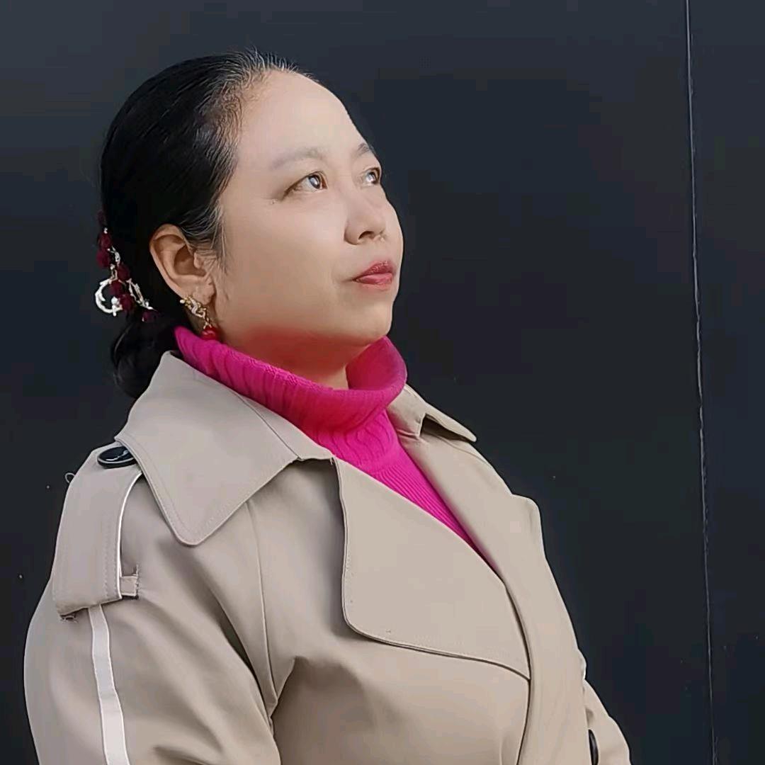 蓝颜秀秀说蒙自房产