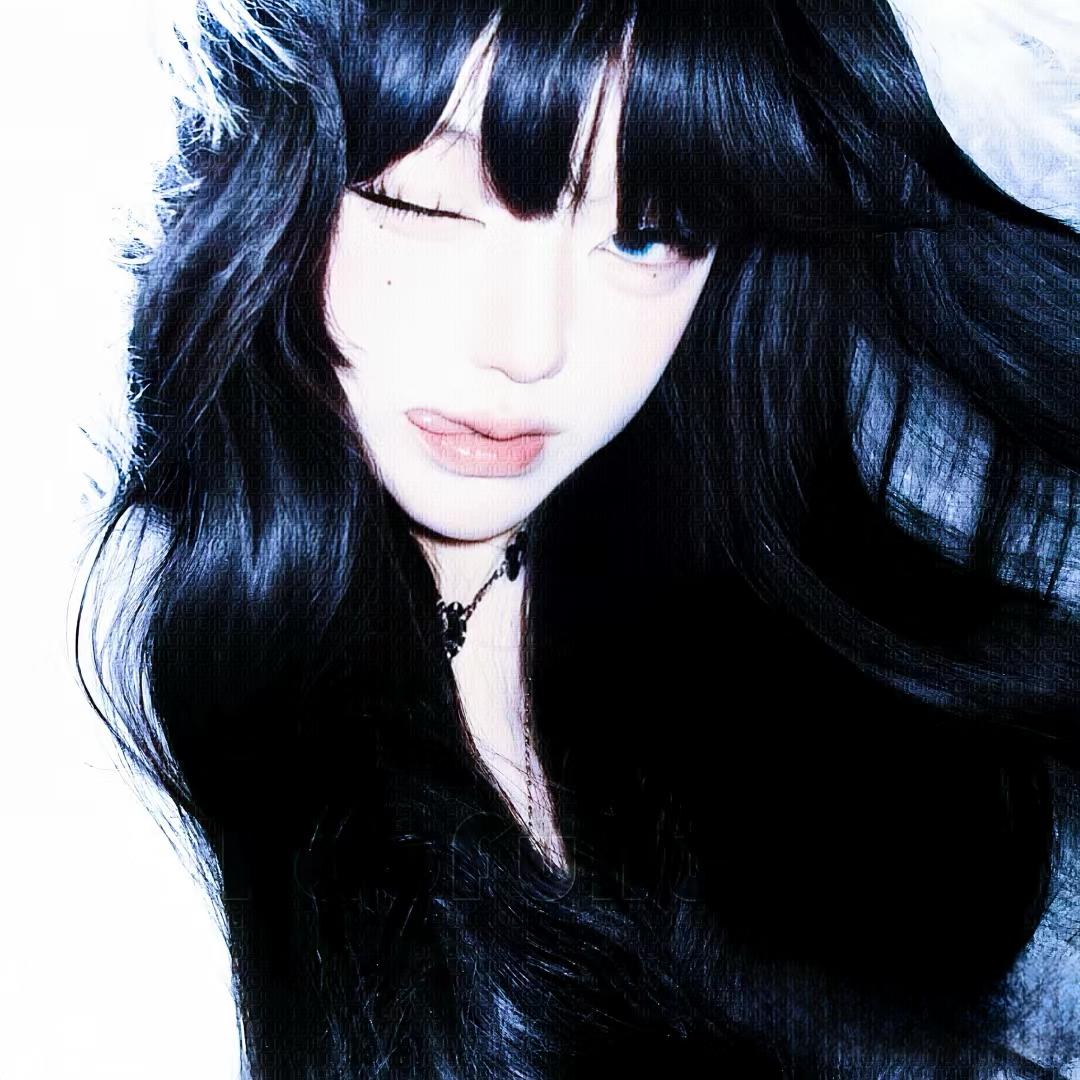 𝑳𝒚𝒄𝒉𝒆𝒆★