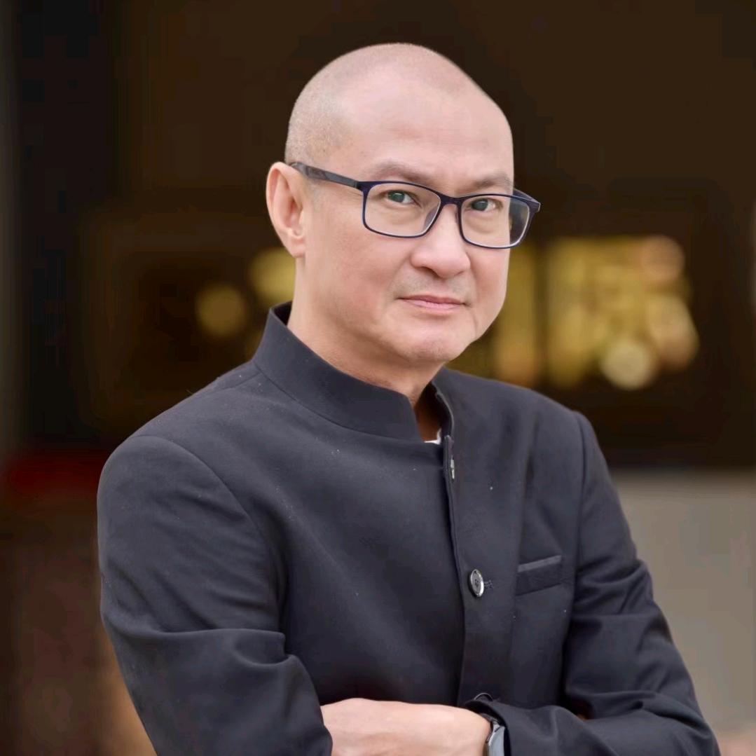 张鸿华（陈总）