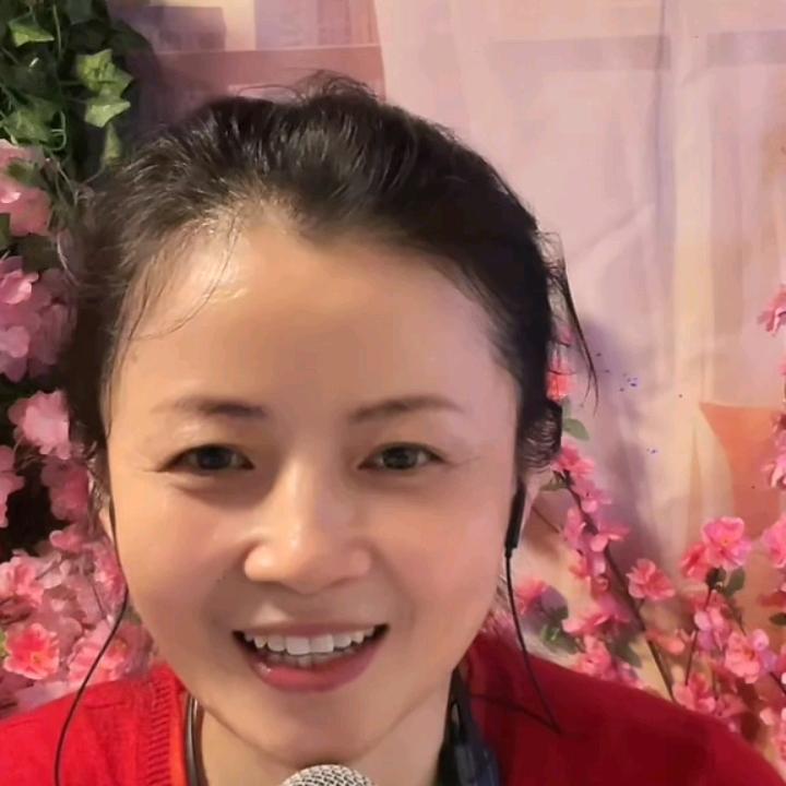 伶俐（🌹）