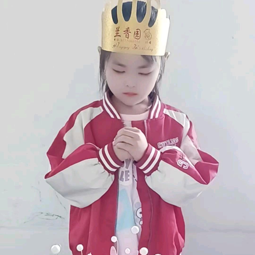 小何才露尖尖角