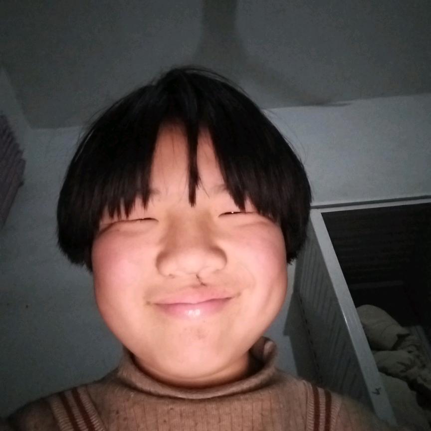 李梦欣头像