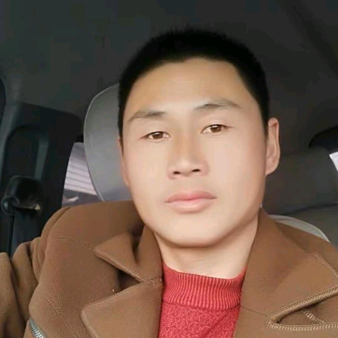 皇甫：