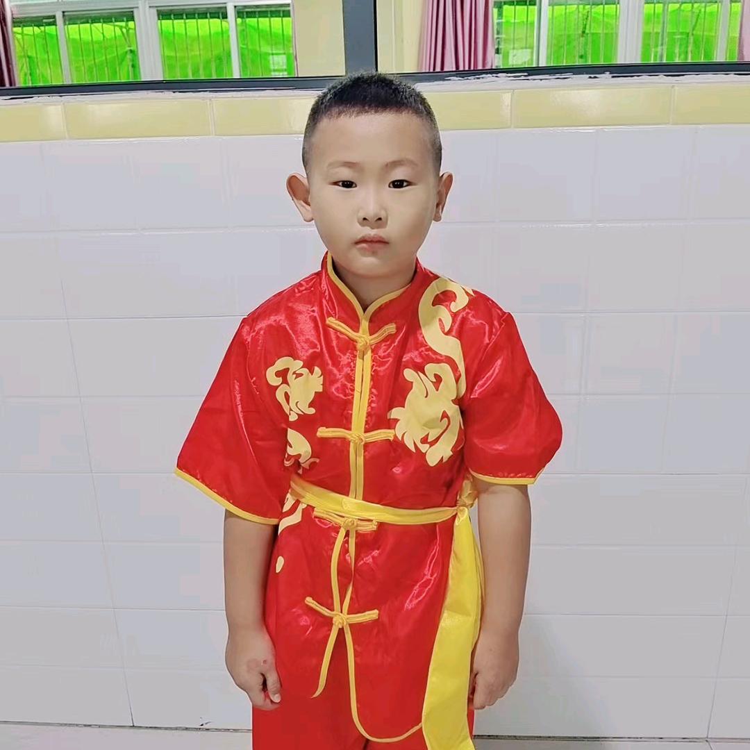 小个子爱唯美