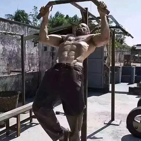硬汉么么哒