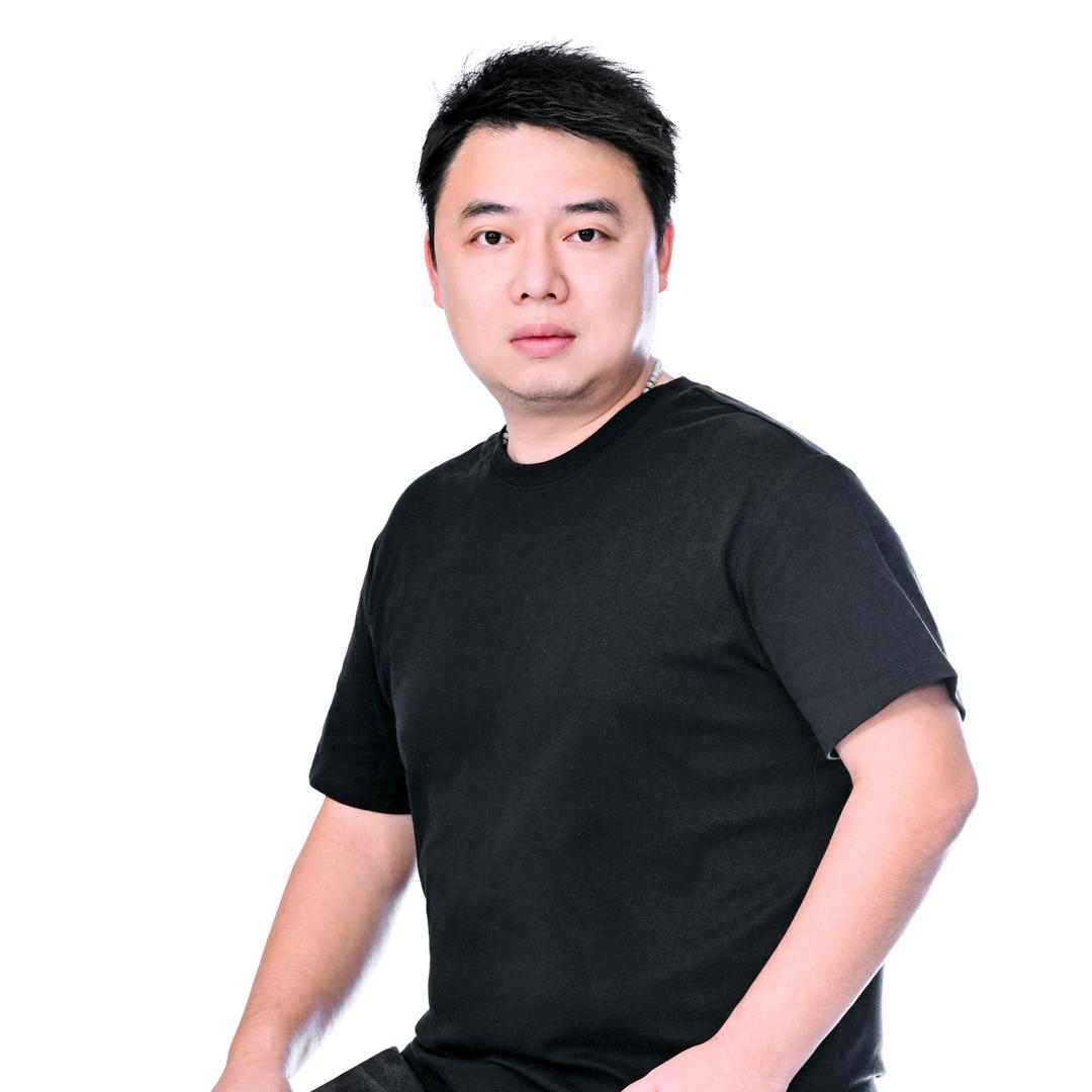 李静