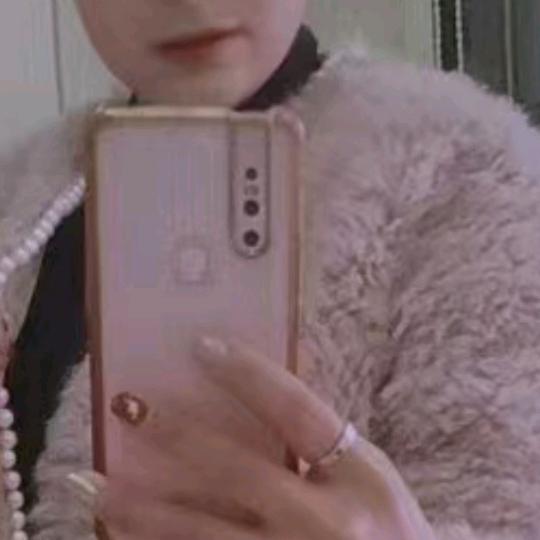 生活只会欺负穷人💋爱情也是。