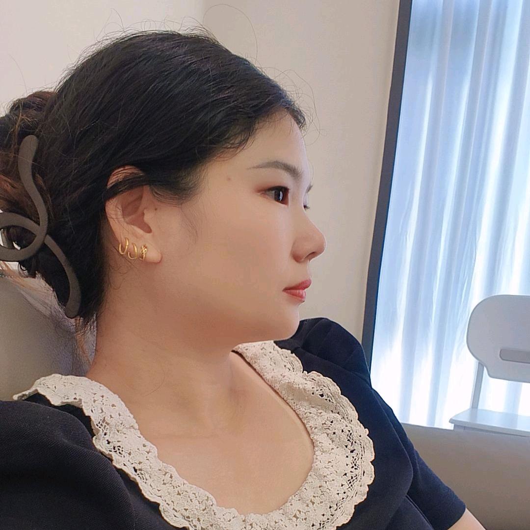 何家～三千金