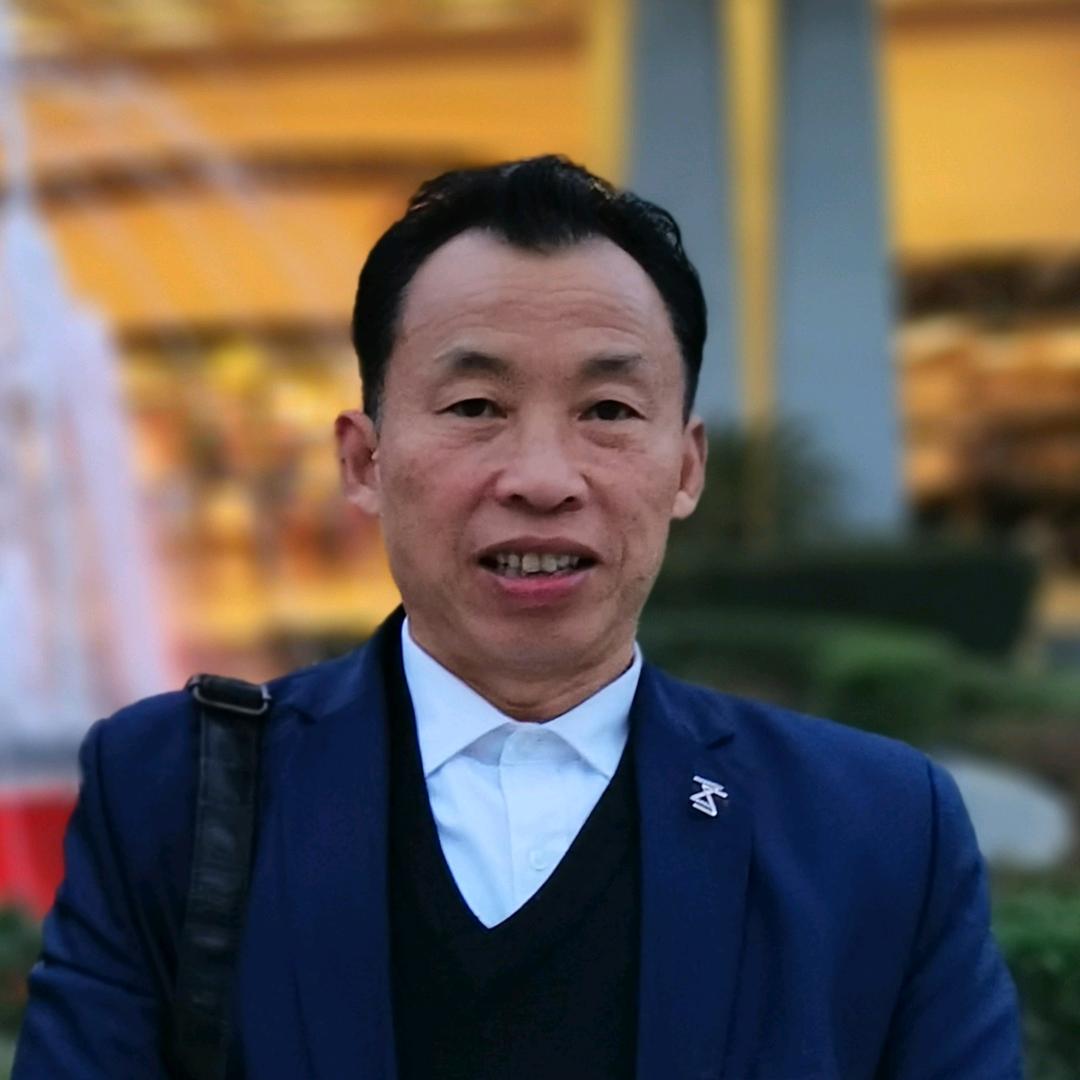 六枝装修建材找老张