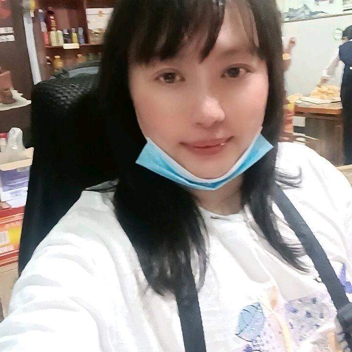 可怜的残疾妹晚上七点半首播t
