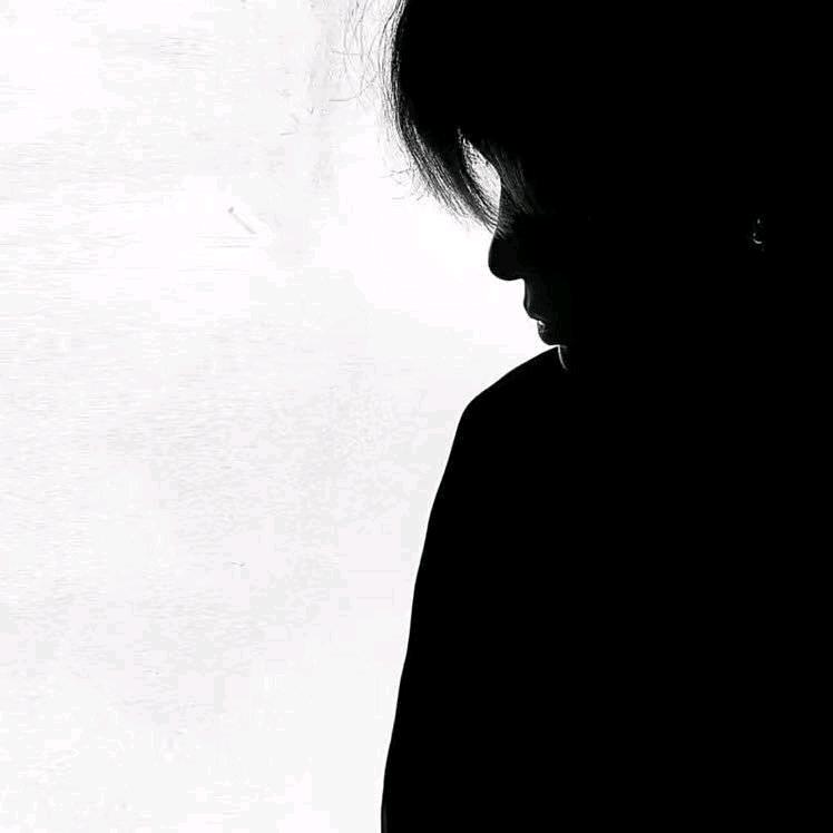 执着追真的周晓头像