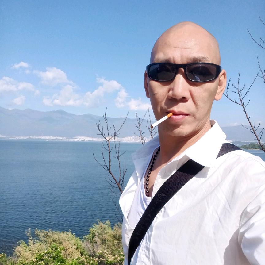 低调做人高调做事