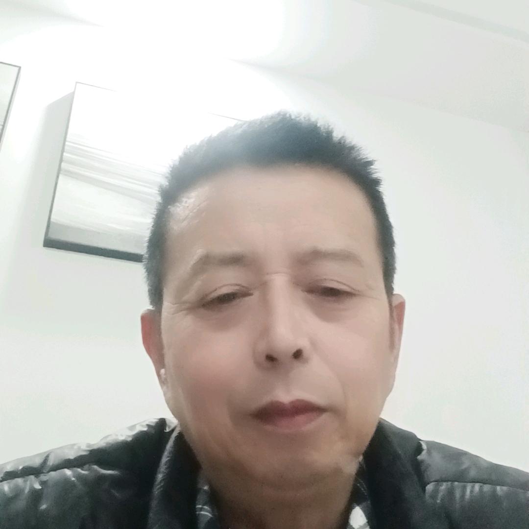 二妞爱魔术