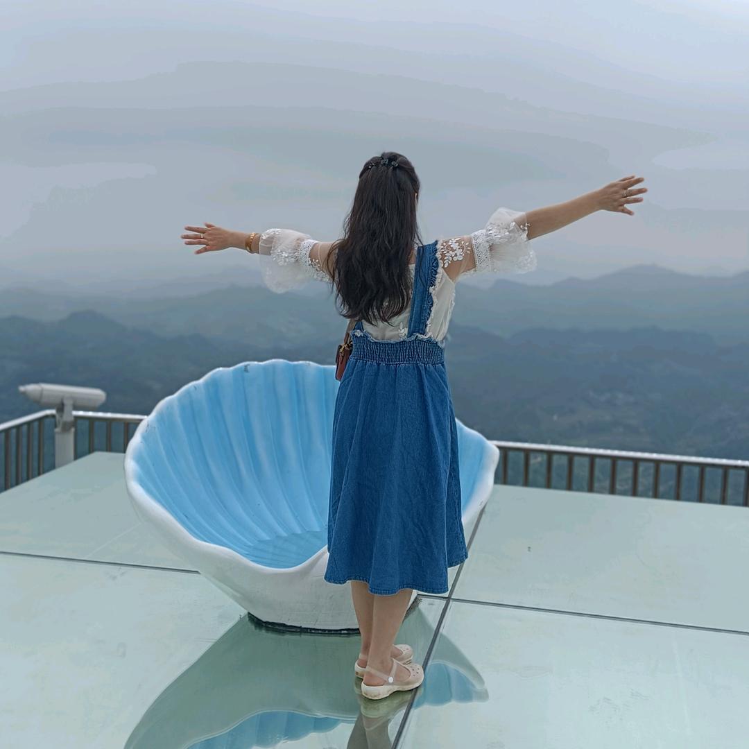 路人娅∽萌儿