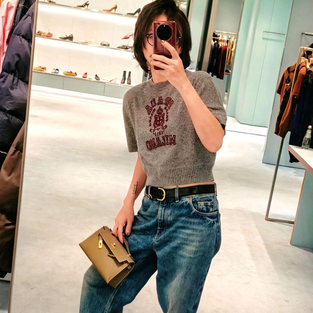 姣爷SHIIEELL（穿搭分享）