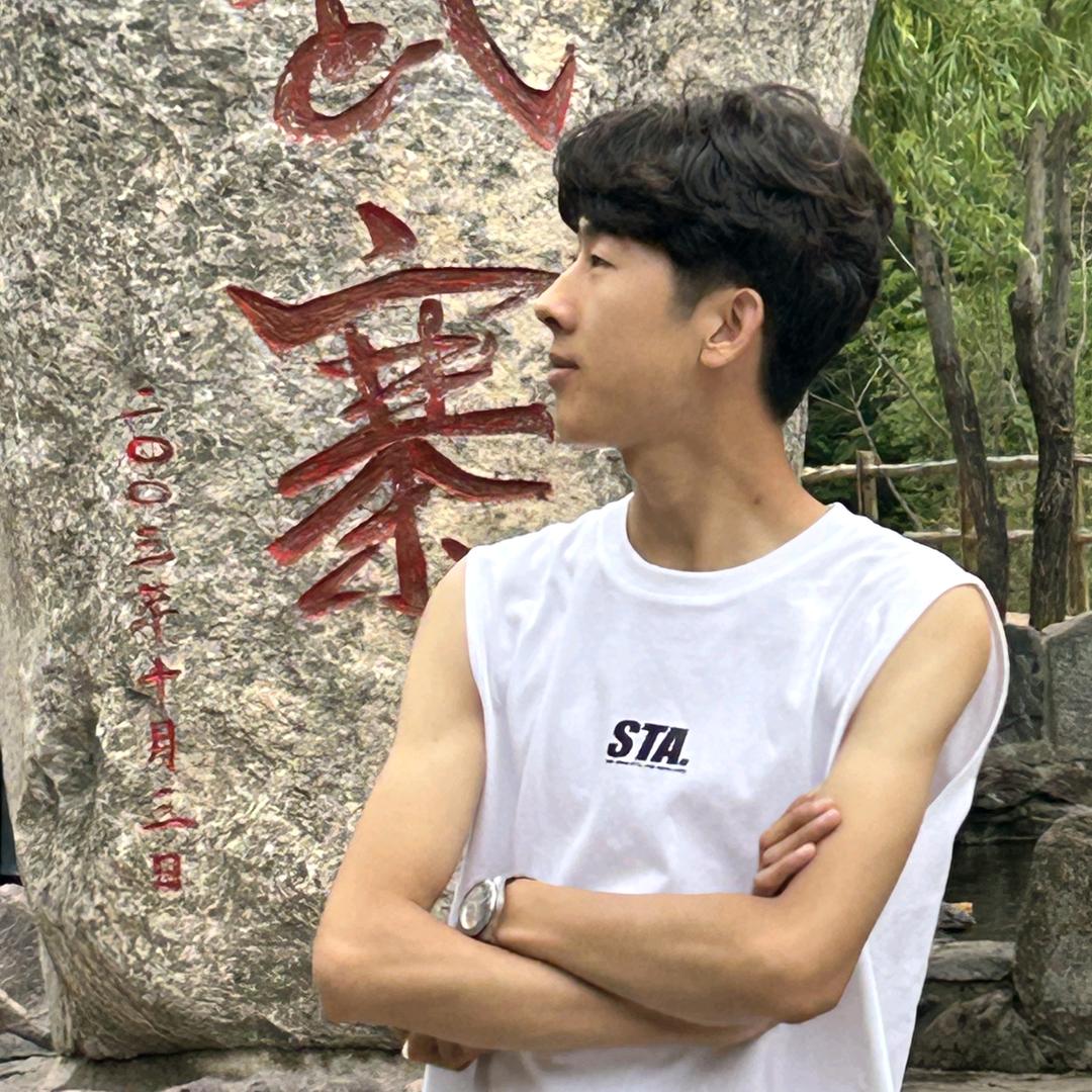 一只活的小周