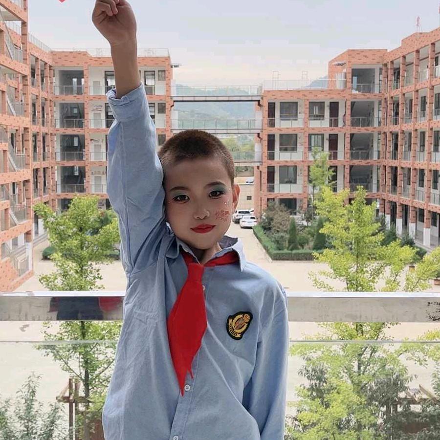 一个农村小伙？