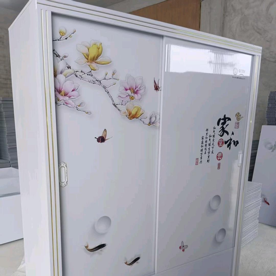 塑钢衣柜，鞋柜，厂价直销。