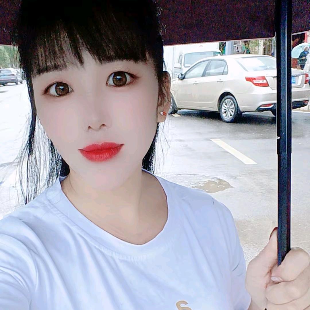 寒霜傲梅香，广西，小妞