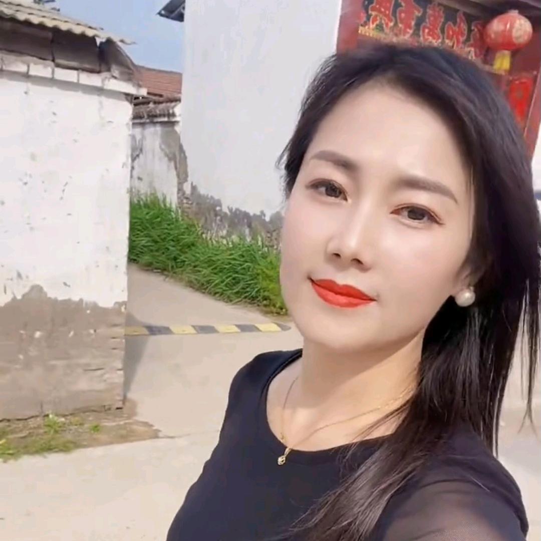 李艳艳（单身）
