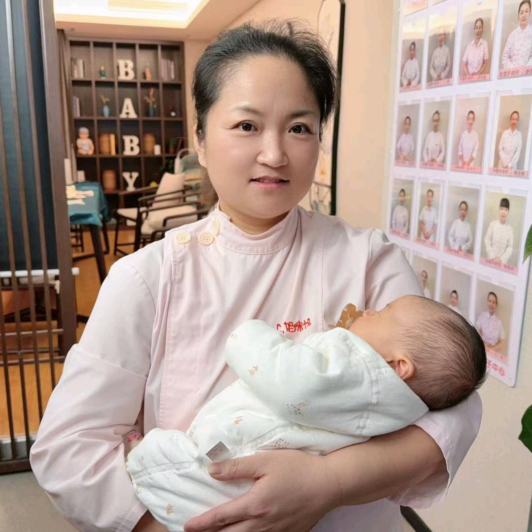 李丽，1823631784