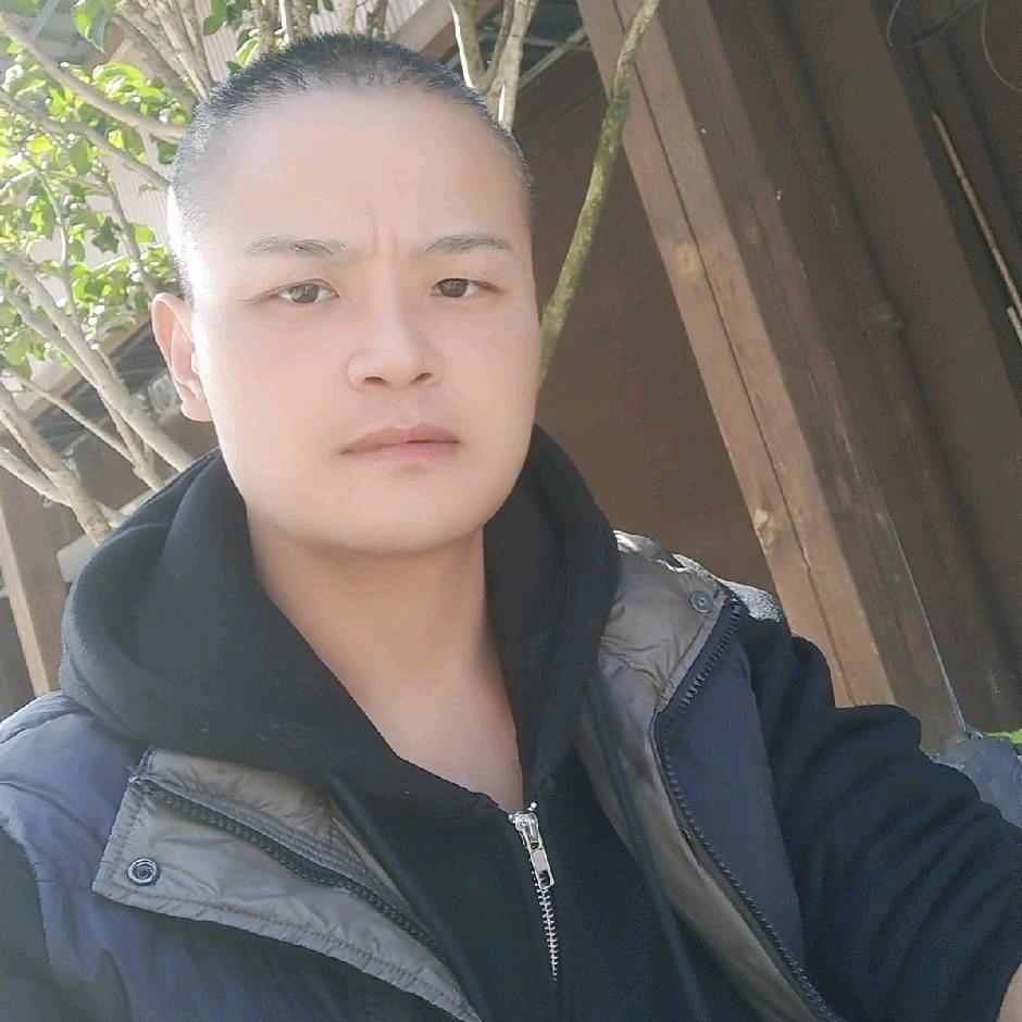 小杨。