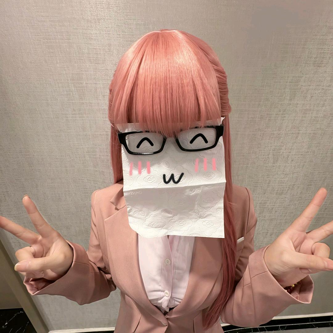 ^ω^