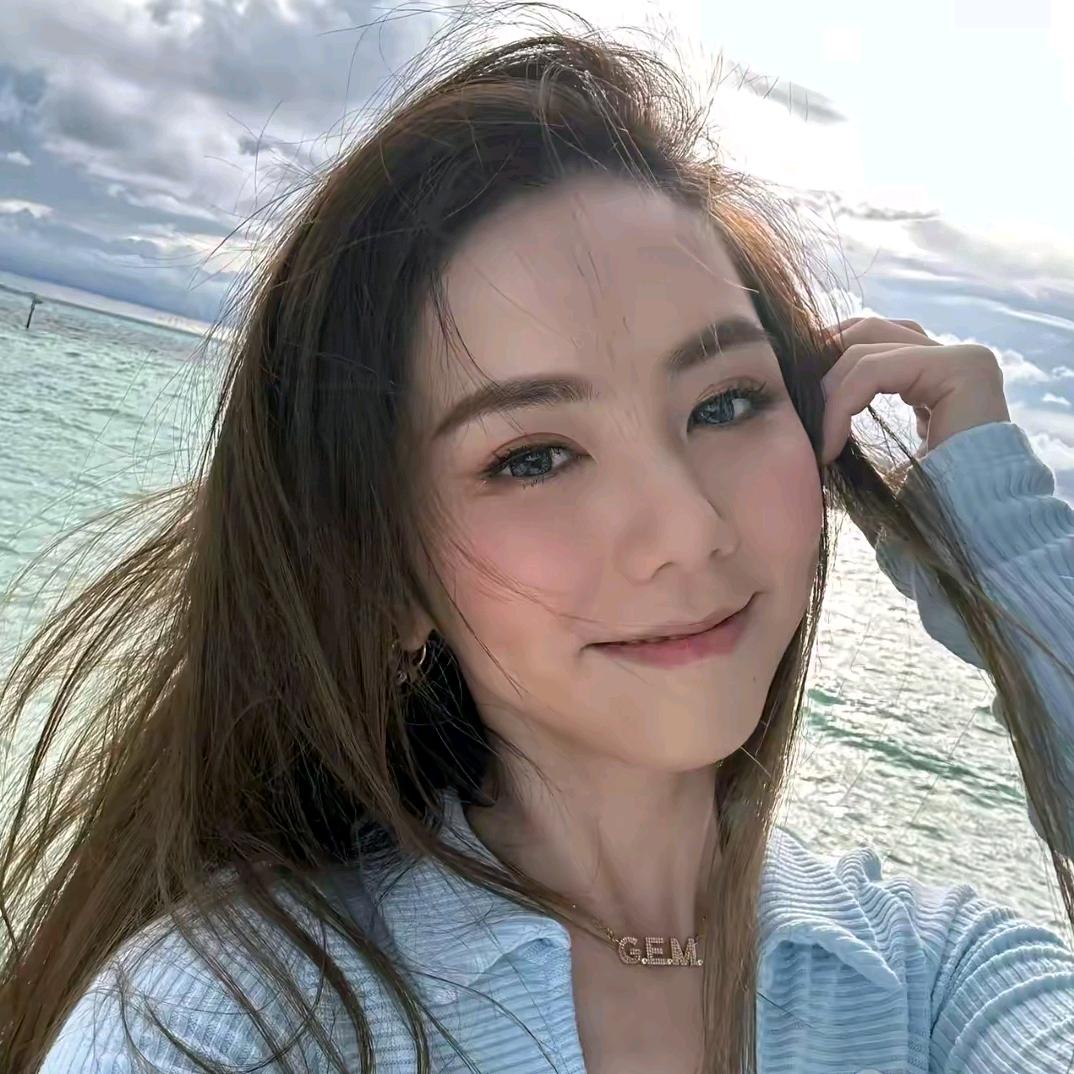 见过邓紫棋