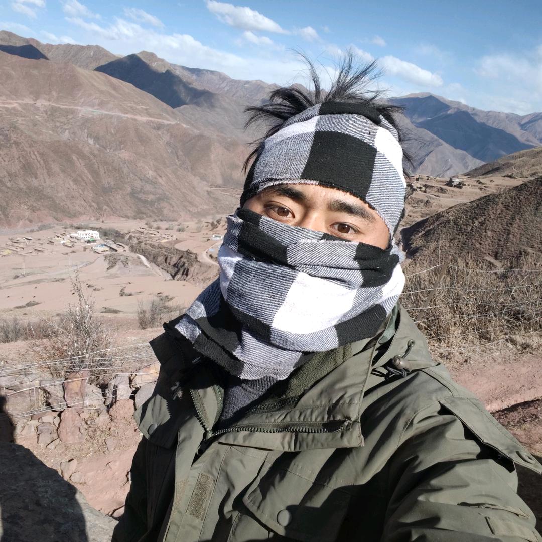 走出大山的男孩