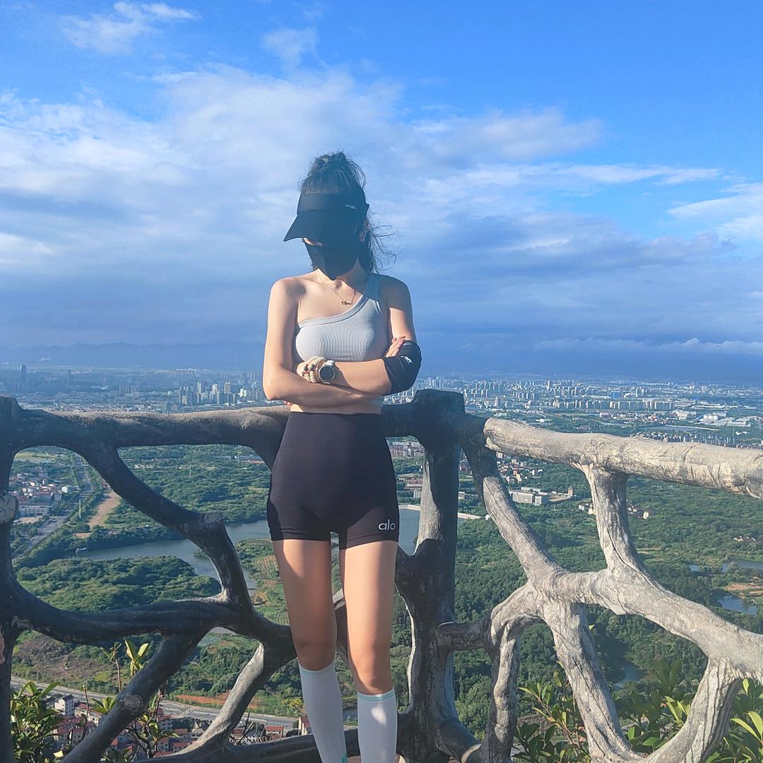 冰美式༂丽