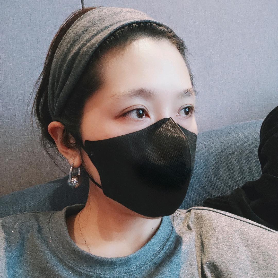 明明是个化妆师