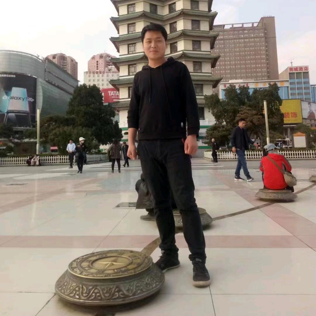 澳月当空