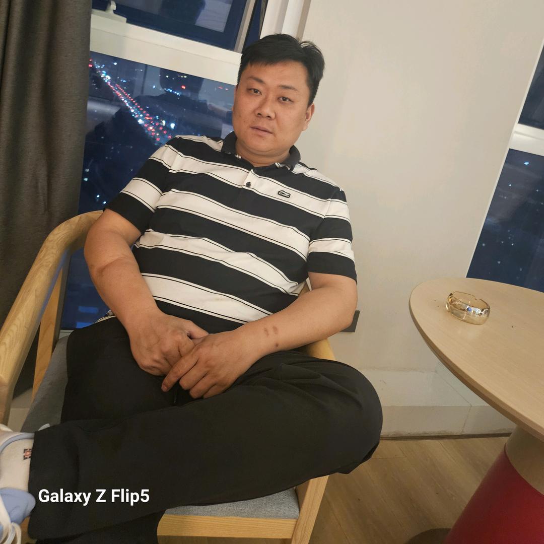 河南金贝丰校服