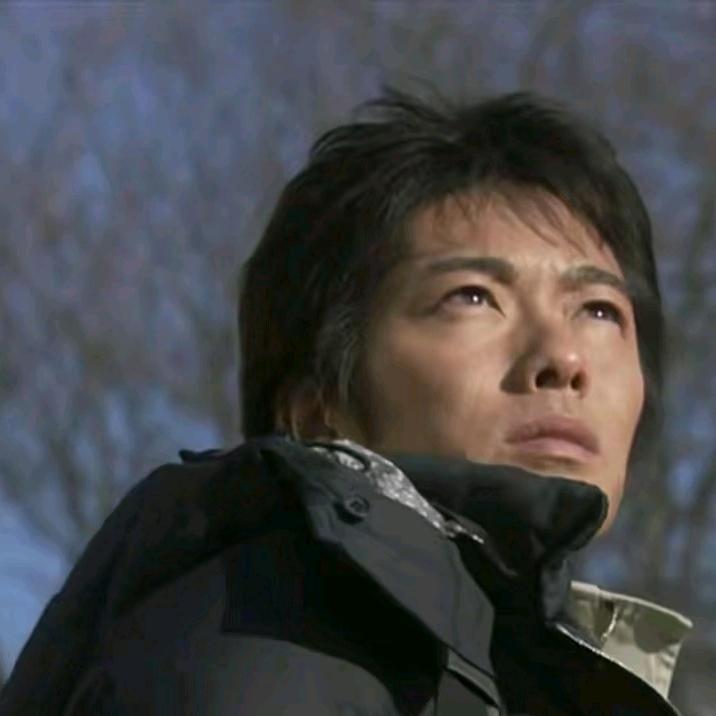 凤梨大王吃凤梨也喇嘴沙挺