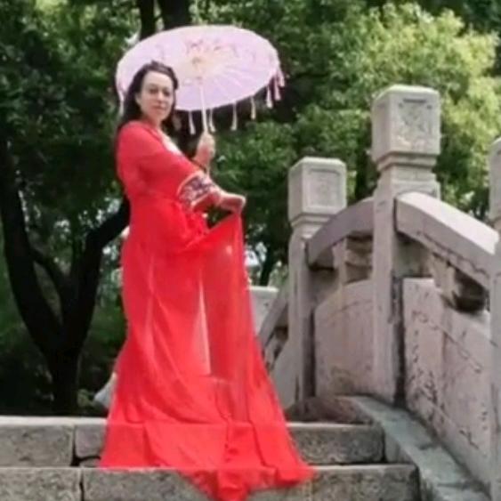 荣荣💋好运